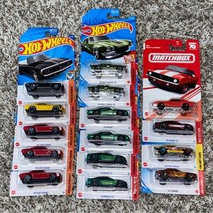 HOT WHEELS CHEVY CAMARO Mixed Diecast Lot Of 15ea